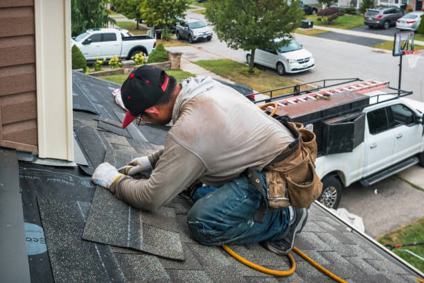 Professional Roofing technician working in Gladstone, VA
